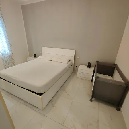 Lägenhet Comodo A - Vicino Al Mare Rapallo